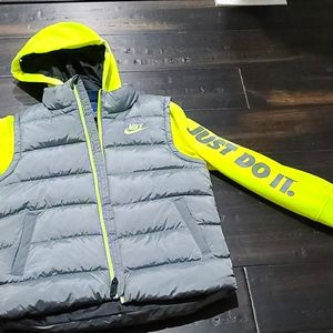 Nike puffer jacket